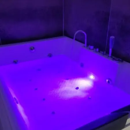 San Giuliano Jacuzzi * カターニア